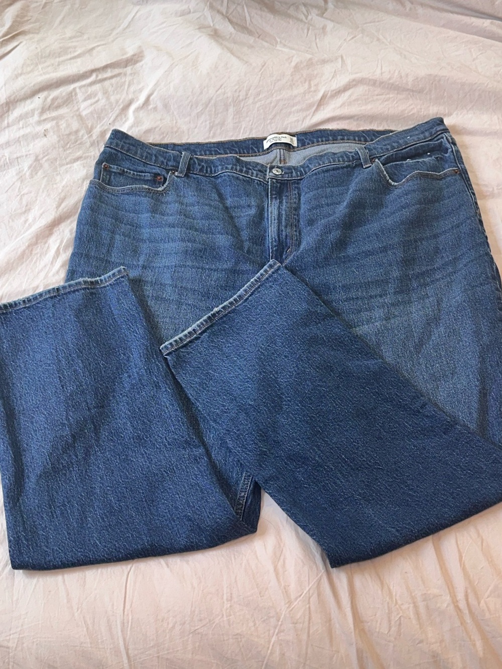 Abercrombie & Fitch Dark Blue Straight-Leg Women's Jeans